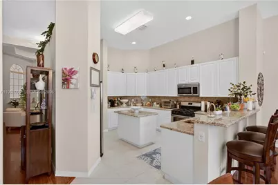 6353 SW 191st Ave, Pembroke Pines, FL 33332 - Photo 54