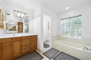 4201 SW 78th Dr, Davie, FL 33328 - Photo 16