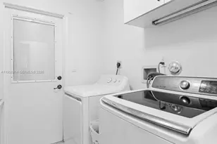 4201 SW 78th Dr, Davie, FL 33328 - Photo 24