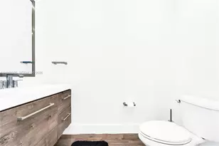 92 SW 3rd St, Miami, FL 33130 - Photo 18