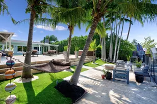 7910 Hawthorne Ave, Miami Beach, FL 33141 - Photo 30