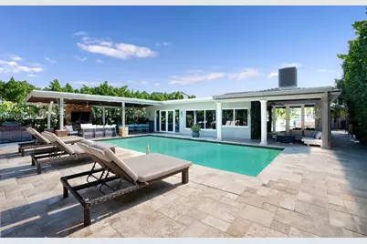 7910 Hawthorne Ave, Miami Beach, FL 33141 - Photo 26