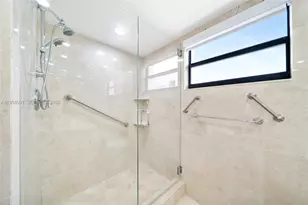 2301 S Ocean Dr, Hollywood, FL 33019 - Photo 16