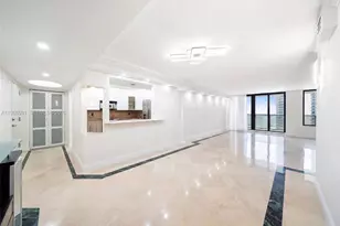 2301 S Ocean Dr, Hollywood, FL 33019 - Photo 2