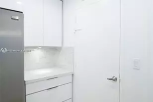 3801 S Ocean Dr, Hollywood, FL 33019 - Photo 6