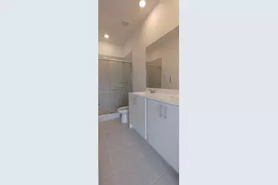 689 SE 13th St Cir, Homestead, FL 33034 - Photo 40