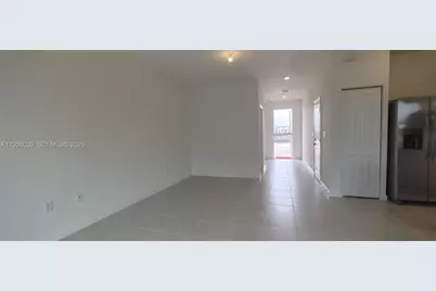 689 SE 13th St Cir, Homestead, FL 33034 - Photo 16