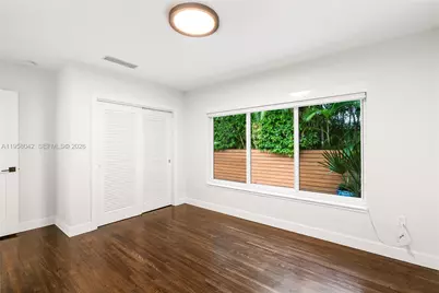 3505 Crystal View Ct, Miami, FL 33133 - Photo 38