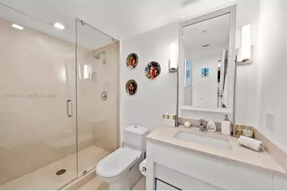 6899 Collins Ave #1810, Miami Beach, FL 33141 - Photo 30