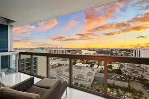 6899 Collins Ave, Miami Beach, FL 33141 - Photo 4