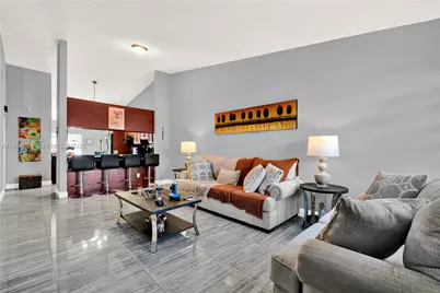 7462 W 29th Way, Hialeah, FL 33018 - Photo 6