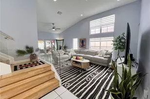 13249 NW 9th Ln, Miami, FL 33182 - Photo 14