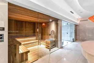 1010 Brickell Ave, Miami, FL 33131 - Photo 14