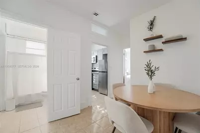 301 SW 10th Ave #8, Miami, FL 33130 - Photo 2