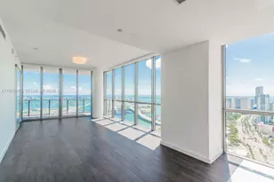 1100 Biscayne Blvd, Miami, FL 33132 - Photo 6