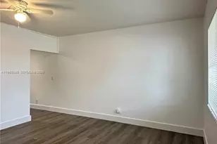 4011 NE 8th Ave, Deerfield Beach, FL 33064 - Photo 2