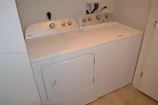 999 SW 1st Ave, Miami, FL 33130 - Photo 18