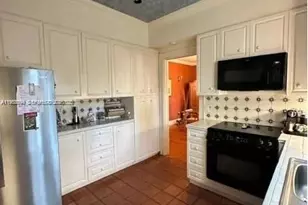 1103 Genoa St, Coral Gables, FL 33134 - Photo 10