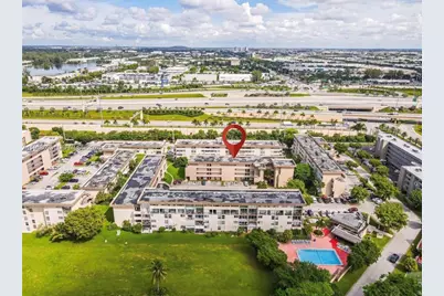 830 NW 87T Ave #303, Miami, FL 33172 - Photo 16