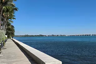 471 NE 25th St, Miami, FL 33137 - Photo 58