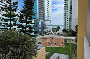 471 NE 25th St, Miami, FL 33137 - Photo 26