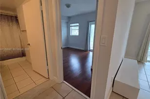 471 NE 25th St, Miami, FL 33137 - Photo 18