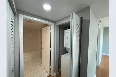 2740 SW 28th Ter #702, Miami, FL 33133 - Photo 18