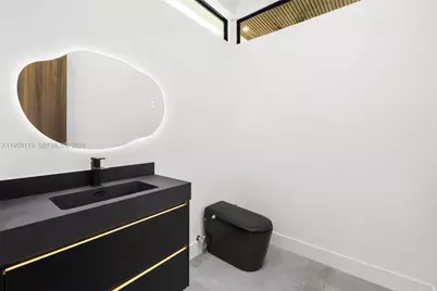 441 NW 44th St, Miami, FL 33127 - Photo 22