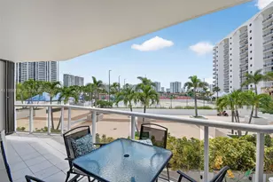 3640 Yacht Club Dr, Aventura, FL 33180 - Photo 20