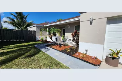9829 SW 221st St, Cutler Bay, FL 33190 - Photo 2