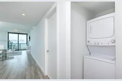 1300 S Miami Ave #4505, Miami, FL 33130 - Photo 6