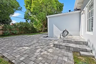 2396 SW 20th St, Miami, FL 33145 - Photo 24