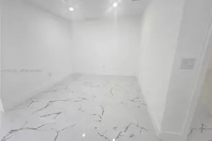 2530 NW 111th St, Miami, FL 33167 - Photo 40