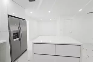 2530 NW 111th St, Miami, FL 33167 - Photo 22