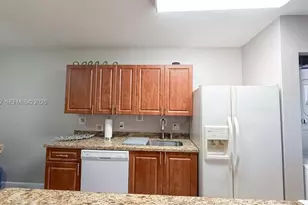 632 Trace Cir, Deerfield Beach, FL 33441 - Photo 10