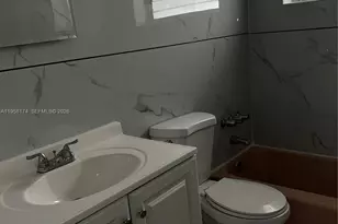 800 Pennsylvania Ave, Miami Beach, FL 33139 - Photo 18