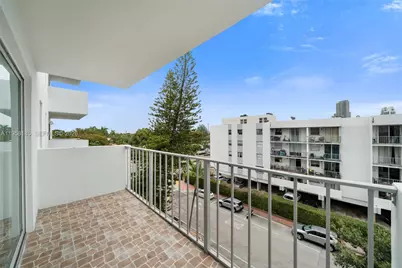 1300 Alton Rd #5D, Miami Beach, FL 33139 - Photo 16