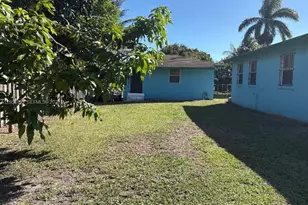 416 NW 9th Pl, Florida City, FL 33034 - Photo 8