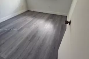 930 NE 34th Ave, Homestead, FL 33033 - Photo 20