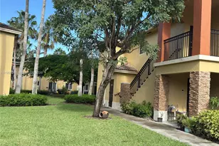 930 NE 34th Ave, Homestead, FL 33033 - Photo 2