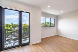 1376 SW 4th St, Miami, FL 33135 - Photo 16