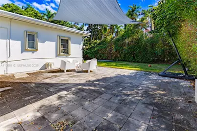 6130 SW 46th Ter, Miami, FL 33155 - Photo 32