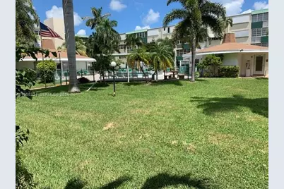 1333 Hallandale Beach Bl #131, Hallandale Beach, FL 33009 - Photo 10