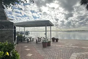 1925 Brickell Ave, Miami, FL 33129 - Photo 26