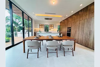 5825 Alton Rd, Miami Beach, FL 33140 - Photo 28