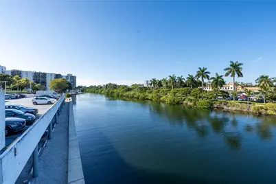 3675 N Country Club Dr #201, Aventura, FL 33180 - Photo 20