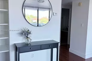 3675 N Country Club Dr, Aventura, FL 33180 - Photo 8