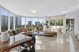 19333 Collins Ave, Sunny Isles Beach, FL 33160 - Photo 10