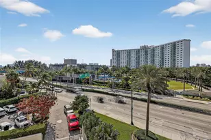 19333 Collins Ave, Sunny Isles Beach, FL 33160 - Photo 46