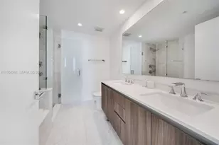 488 NE 18th St, Miami, FL 33132 - Photo 18